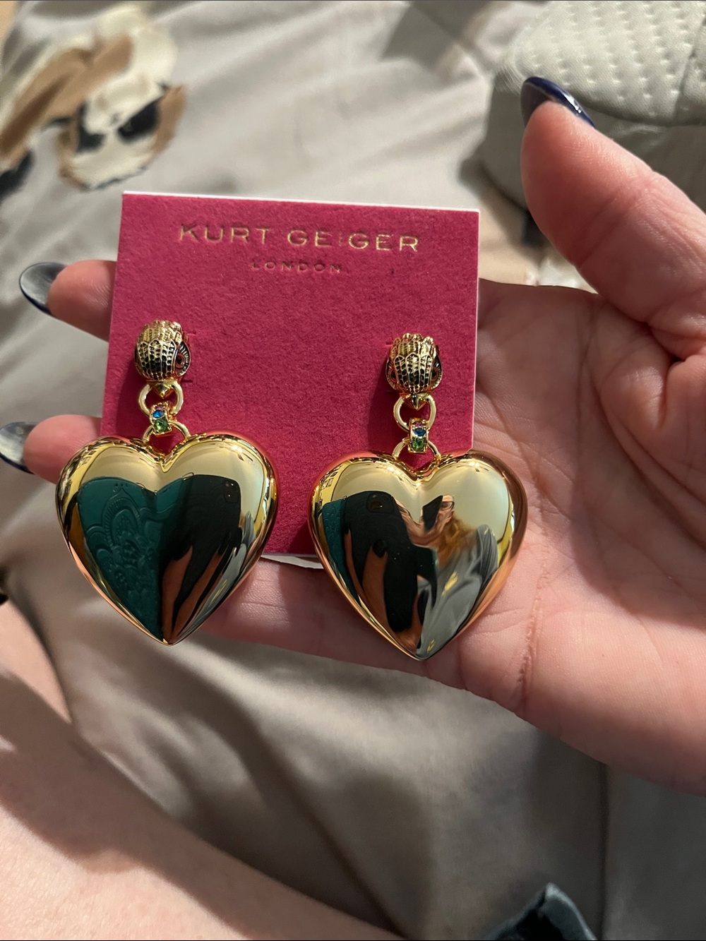 NWT Kurt Geiger Gold Heart Drop Earrings with Dark Green Inset - Picture 9 of 12